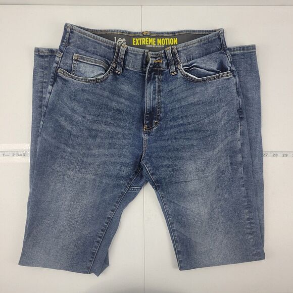 Lee Other - Lee extreme motion jeans athletic fit tapered denim 32x36 mens blue 3132